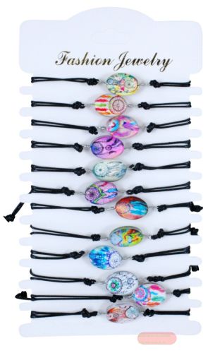 Bild von Armbänder aus Leder mit buntem Glastop Traumfängerdesign gemischt, auf Karten - VE 36