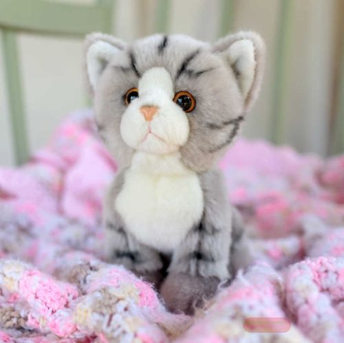 Bild von ANIMIGOS WORLD OF NATURE GREY TABBY CAT, Katze 20cm - VE 3