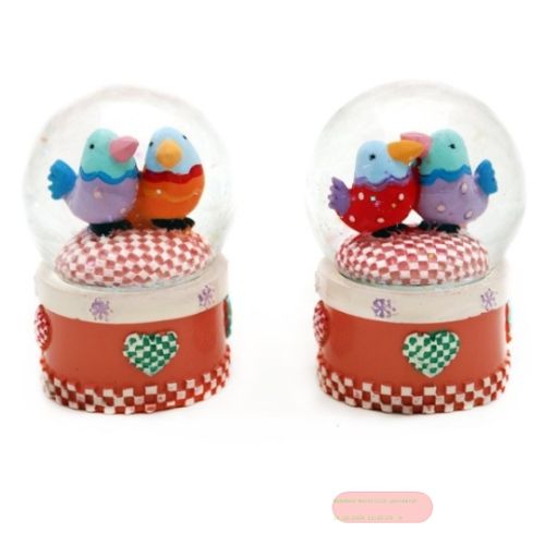 Bild von Glaschneekugel Vogelpaar in polyresin, 2-fach ass., ca.7cm - VE 6