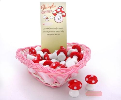 Bild von Glücks-Fliegenpilze aus Glas, ca.2cm, Handarbeit, im Körbchen - VE 60