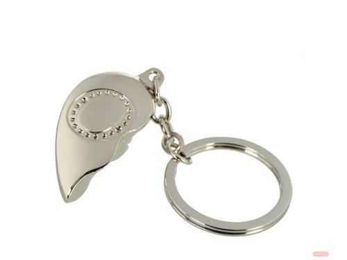 Bild von Schlüsselanhänger Broken Heart aus Metall, beidseitig, ca.4cm, Buchstabe O - VE 4