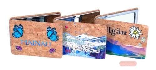 Bild von Souvenir Kork Taschenspiegel, 8,5x6cm, in Boxen, Bild/Text nach Wunsch - VE 24